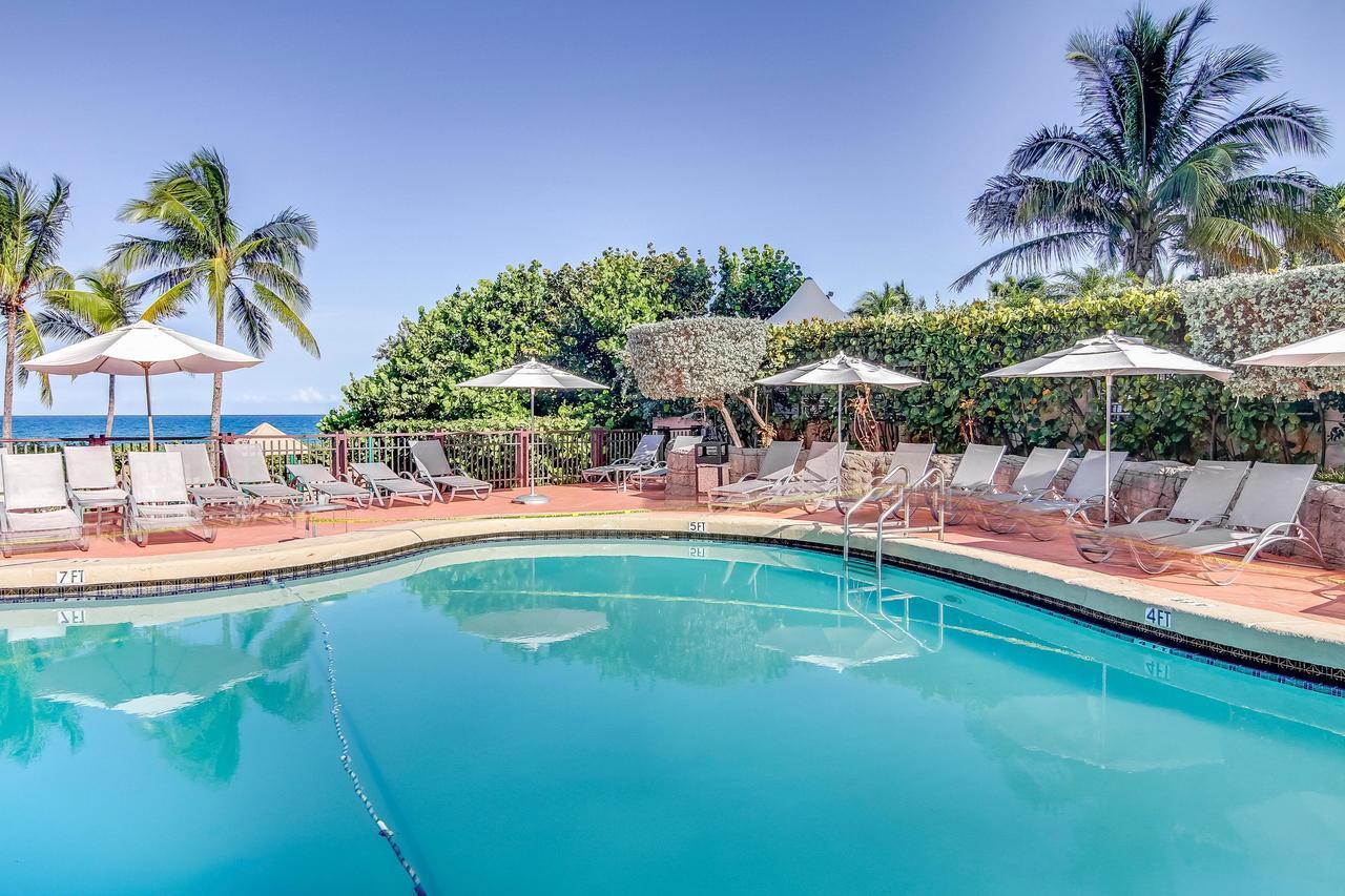 The Alexander: Miami Beach Apartment Room photo
